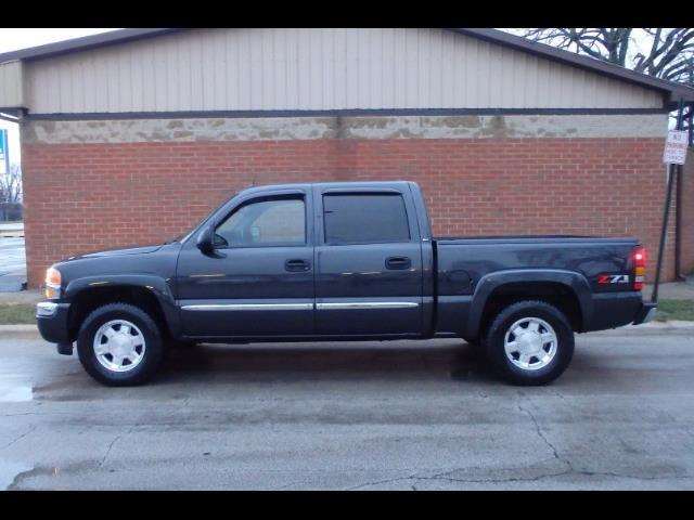 2005 GMC Sierra 1500 SLE 4dr Crew Cab SLE